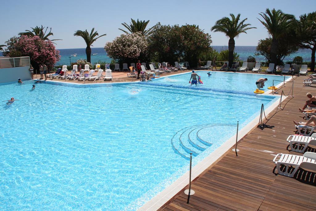 Th Costa Rei - Free Beach Resort Eksteriør bilde