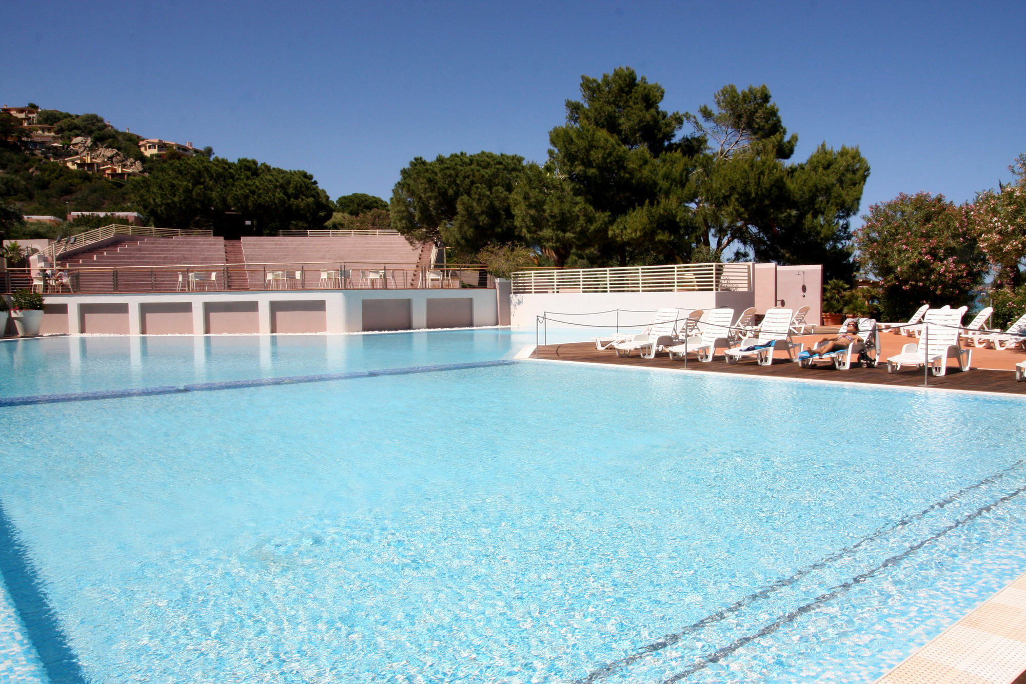 Th Costa Rei - Free Beach Resort Eksteriør bilde